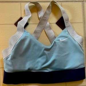 NIKE padded sports bra